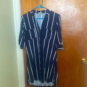 No damage worn once. Trying to clean out my closet